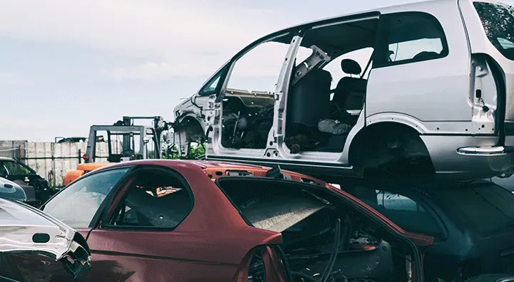 Old car evaluated for cash by We Buy Cars 24/7 in Melbourne, highlighting sustainable vehicle disposal solutions.